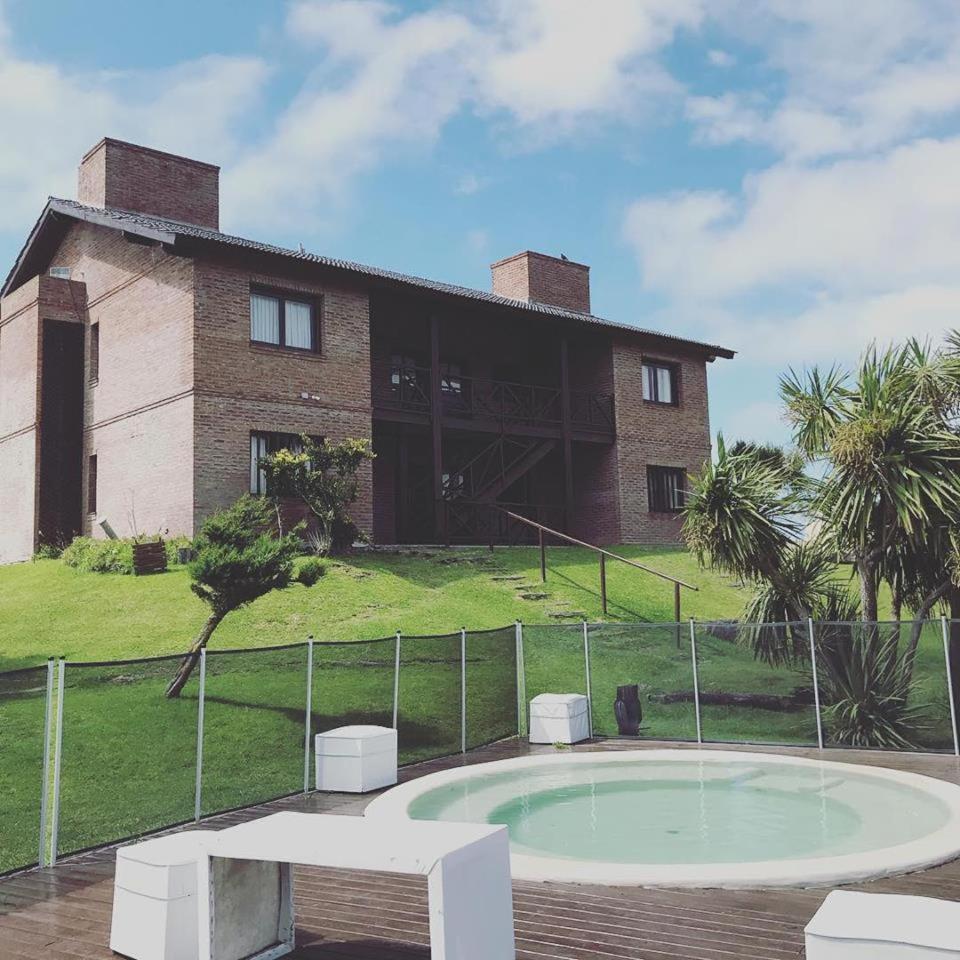 Apart-hotel Marina Club *